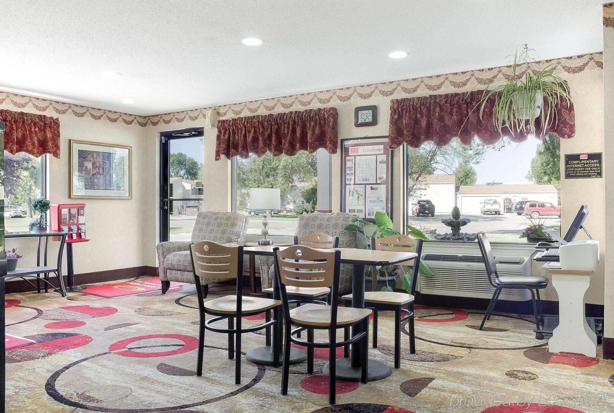 Econo Lodge Гранд-Форкс Экстерьер фото