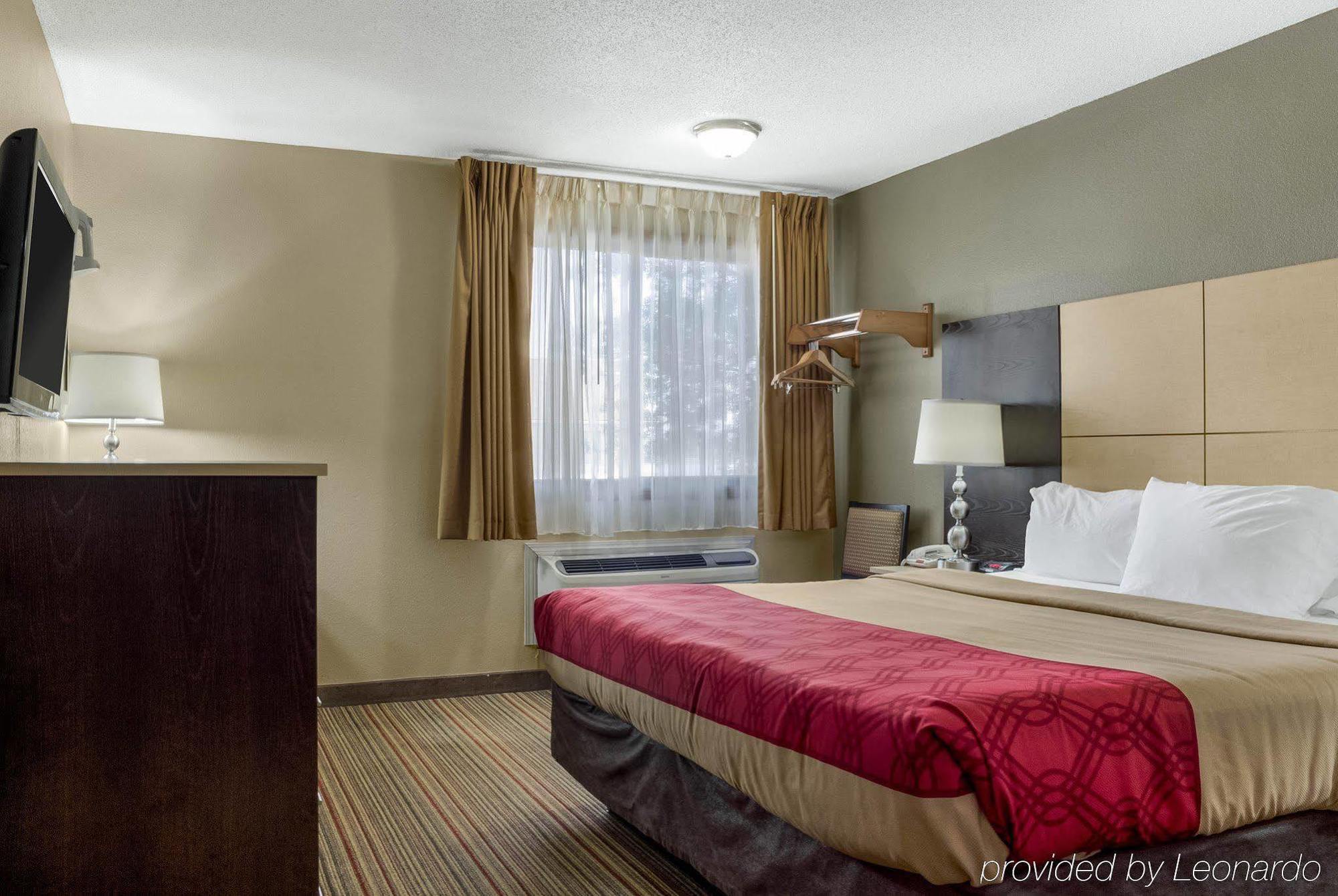 Econo Lodge Гранд-Форкс Экстерьер фото
