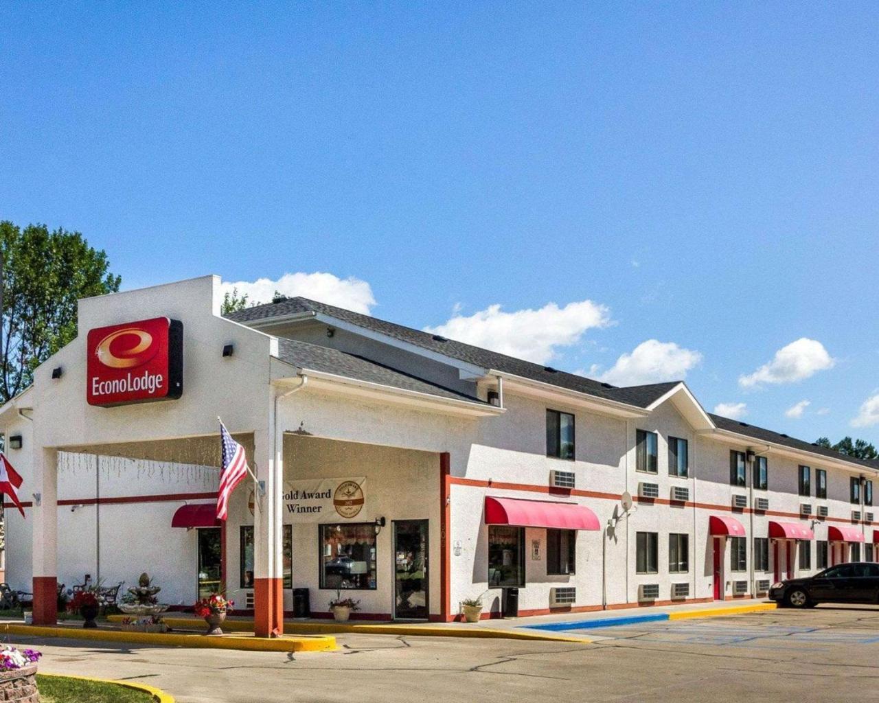 Econo Lodge Гранд-Форкс Экстерьер фото