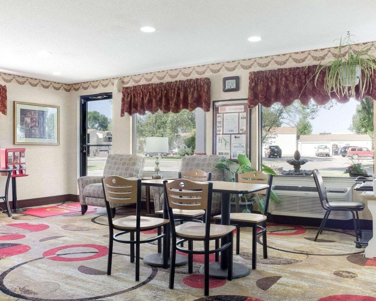 Econo Lodge Гранд-Форкс Экстерьер фото